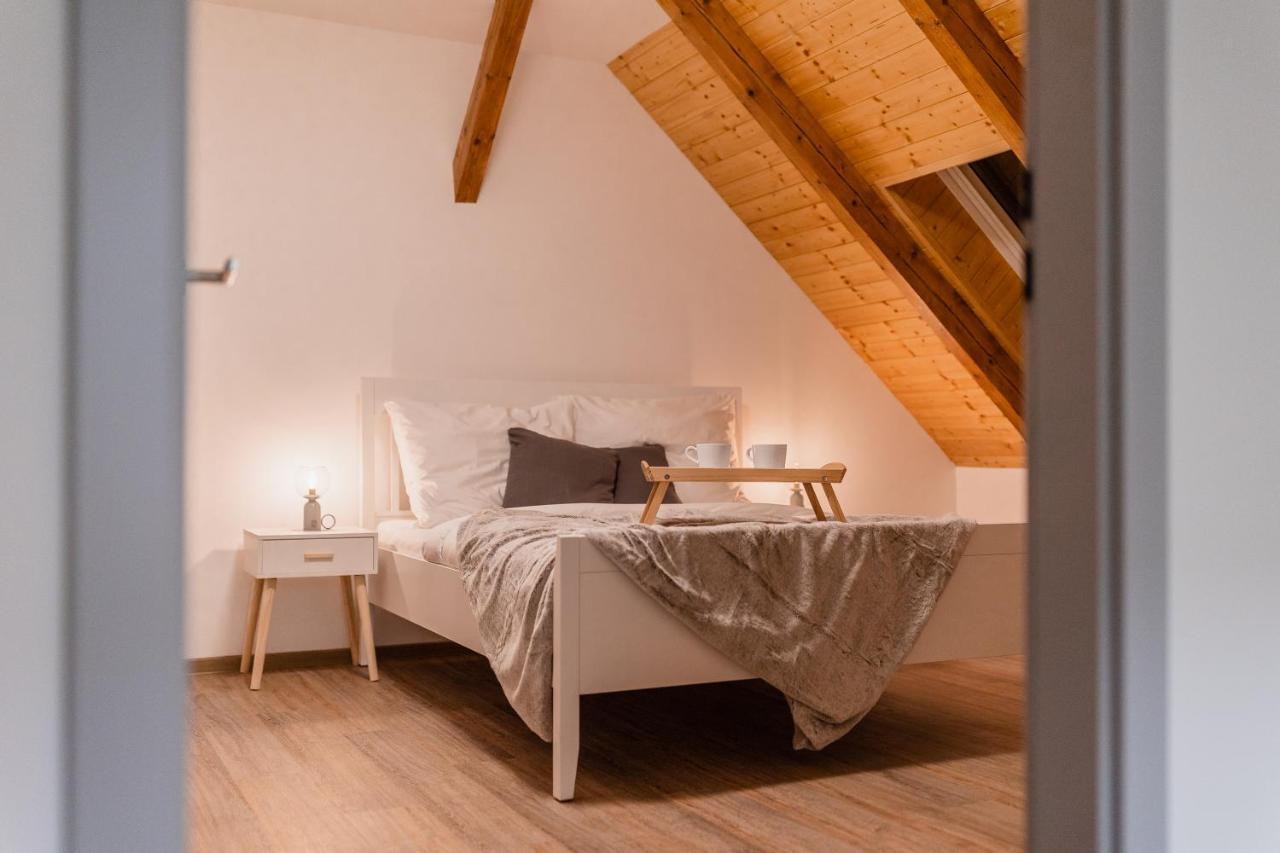 Romanticky Loft Parking U Hlavniho Nadrazi Olomouc Exterior photo